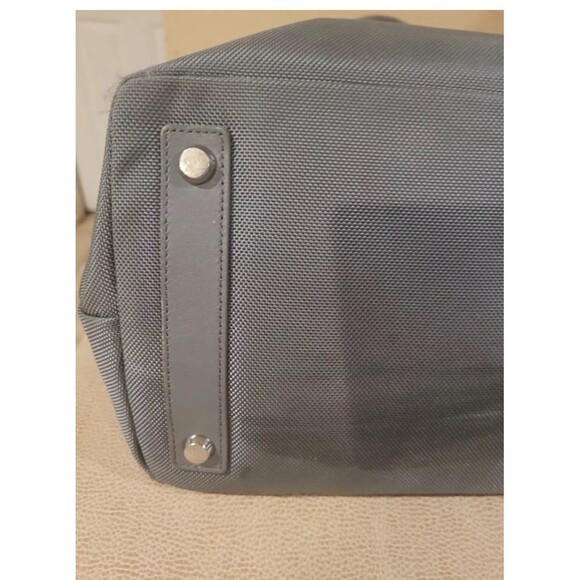 Tumi Larkin Hayes Triple Compartment Tote Preowned READ - Picture 9 of 9